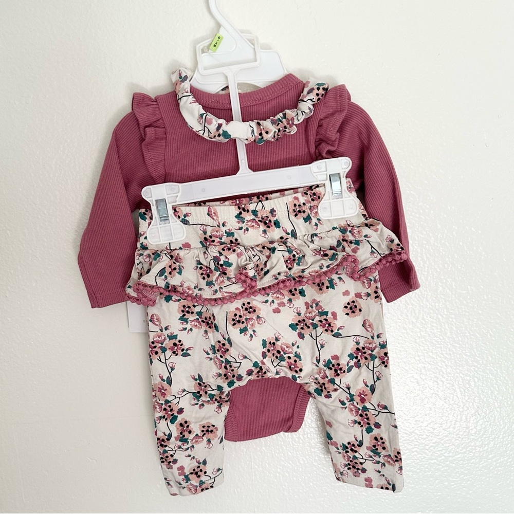 Jessica Simpson Baby Girl Ruffle Floral Outfit 0-3 Months - Picture 2 of 7